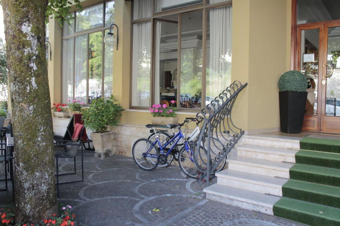 Hotel Delle Ortensie Fiuggi Kültér fotó