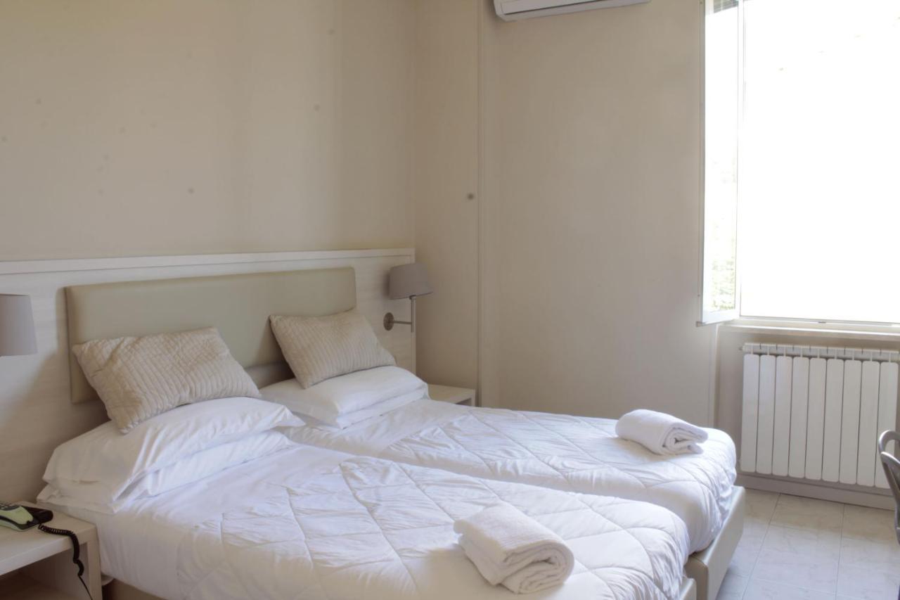 Hotel Delle Ortensie Fiuggi Kültér fotó