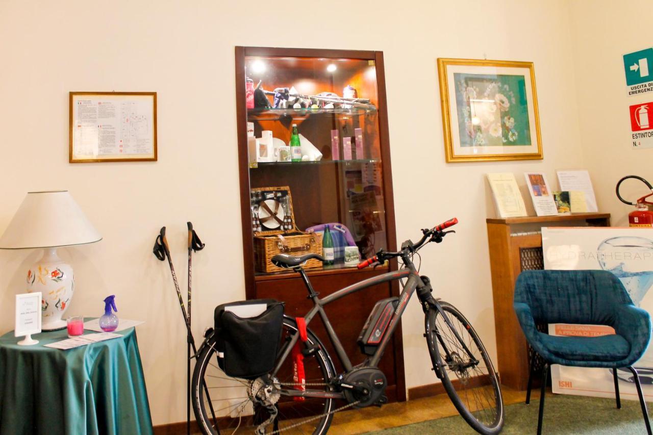 Hotel Delle Ortensie Fiuggi Kültér fotó