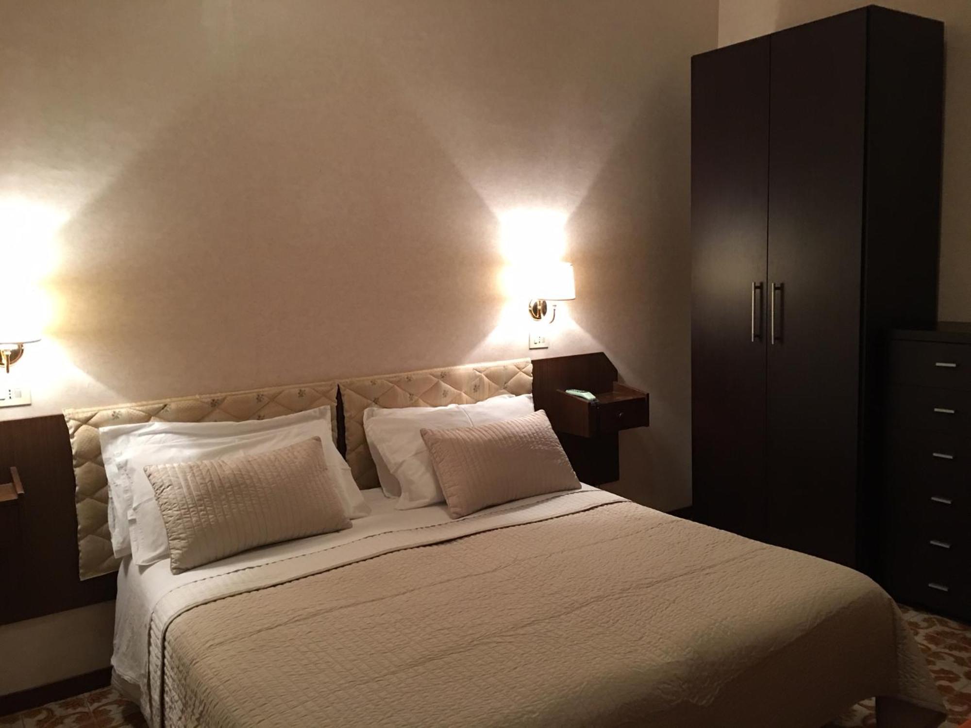 Hotel Delle Ortensie Fiuggi Kültér fotó