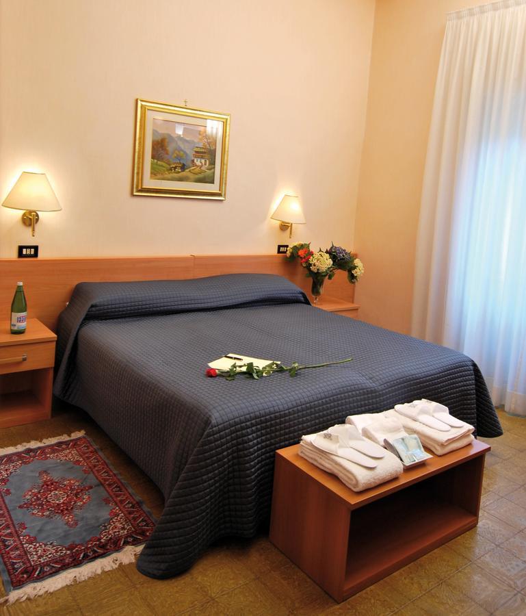 Hotel Delle Ortensie Fiuggi Kültér fotó