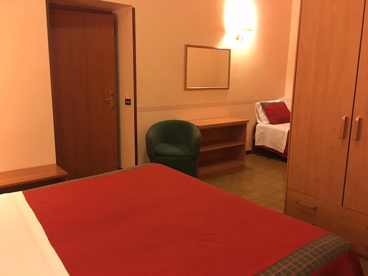 Hotel Delle Ortensie Fiuggi Kültér fotó